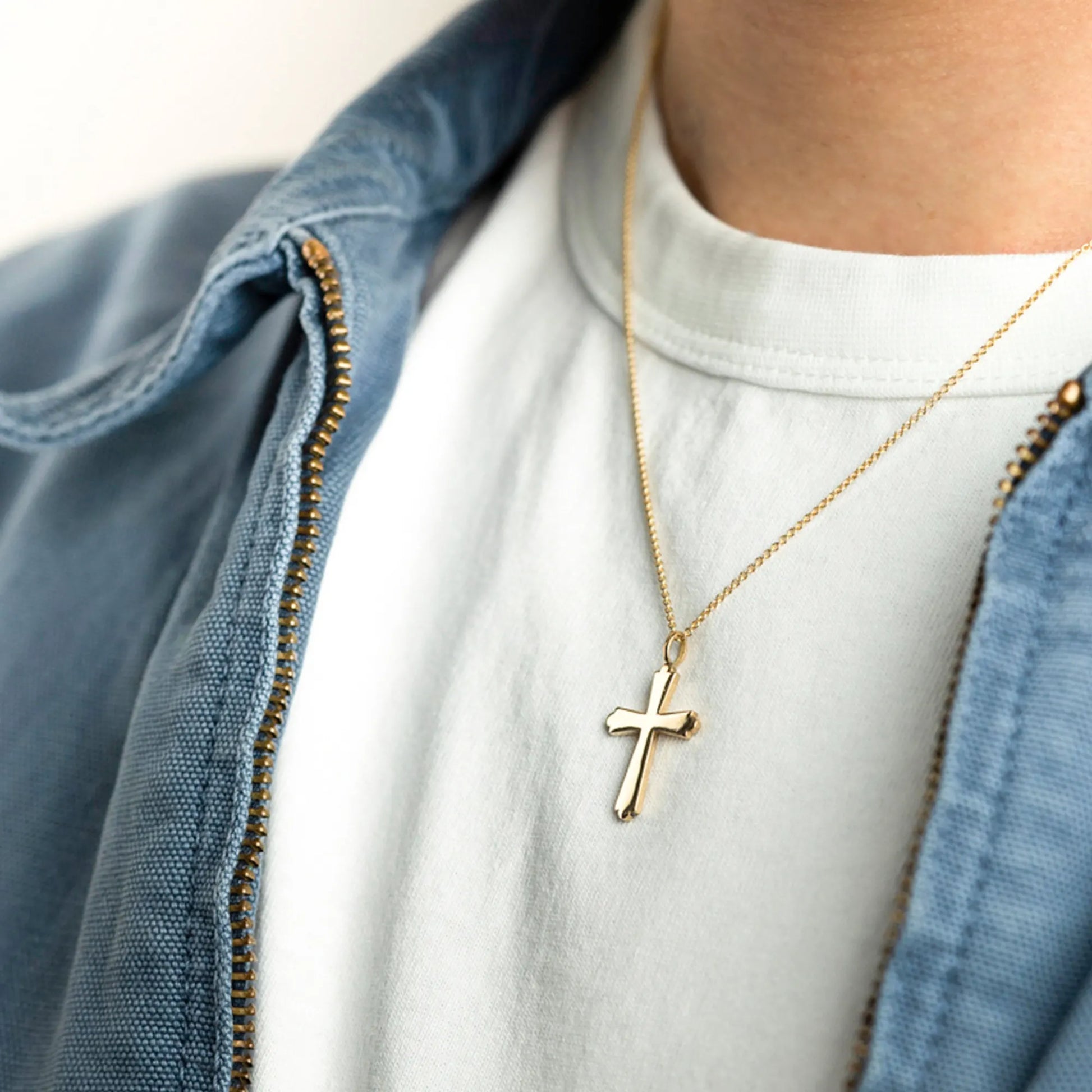 Cross necklace boutique